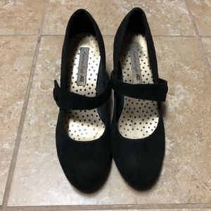 AE Jazz heels